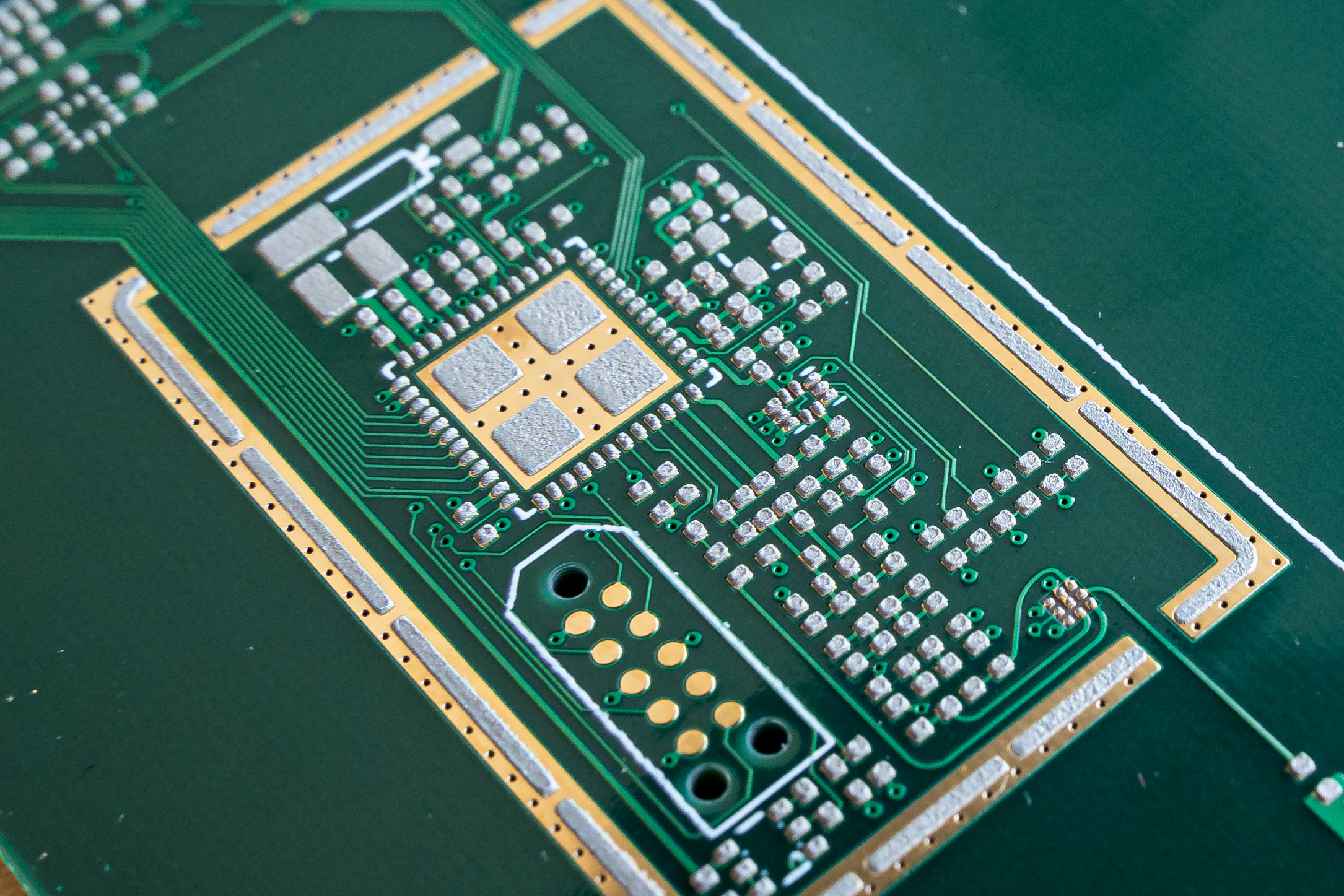 PCB Ausschnitt