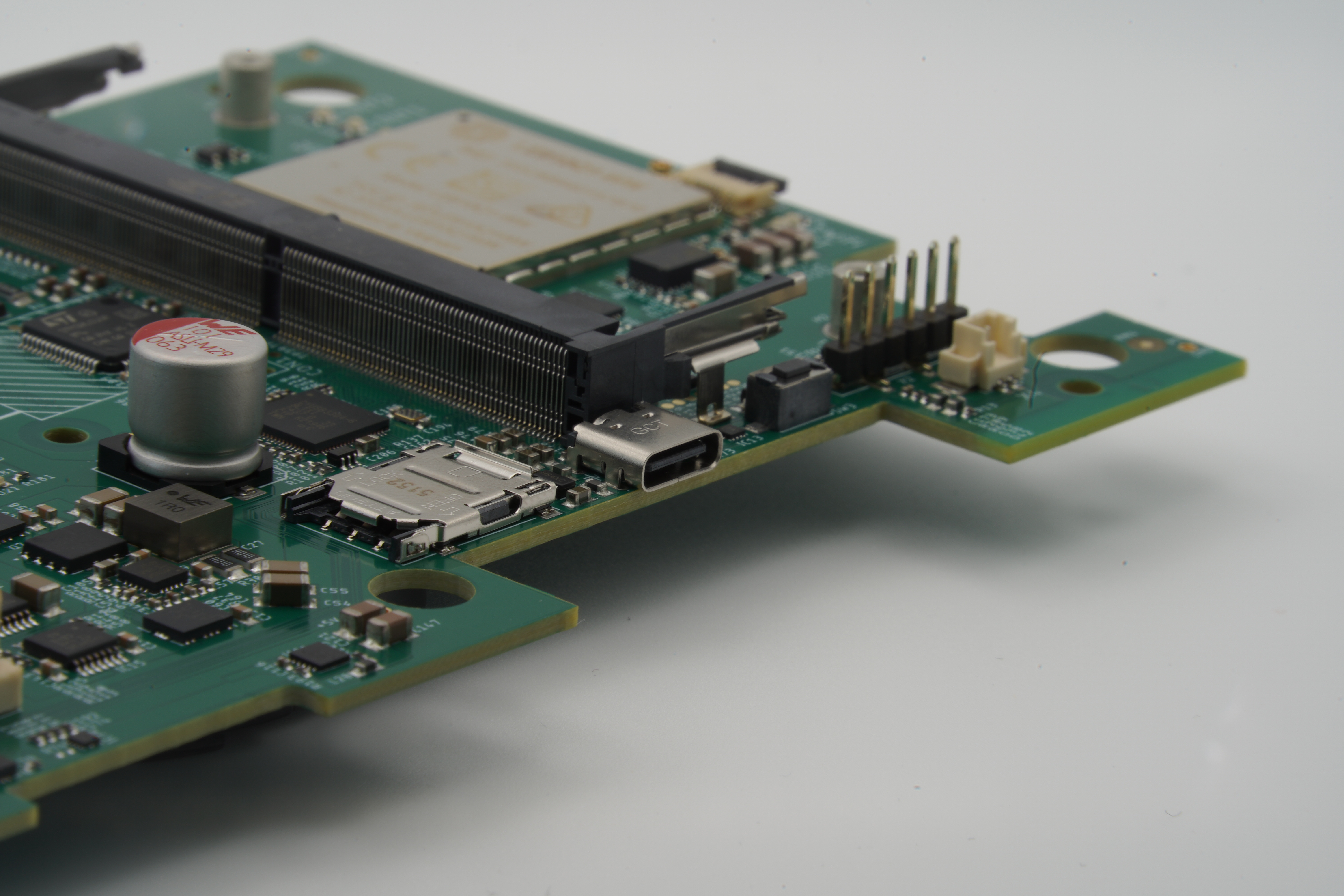 Embedded-PC für Baumaschinen